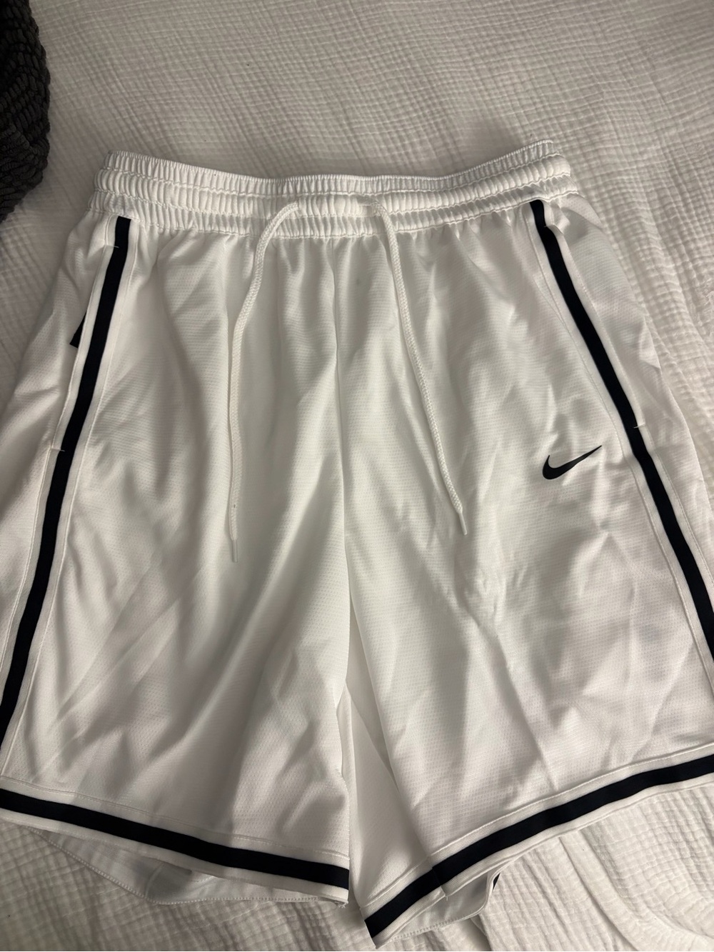 BNWT Nike Men’s White Basketball Shorts with Black Trim